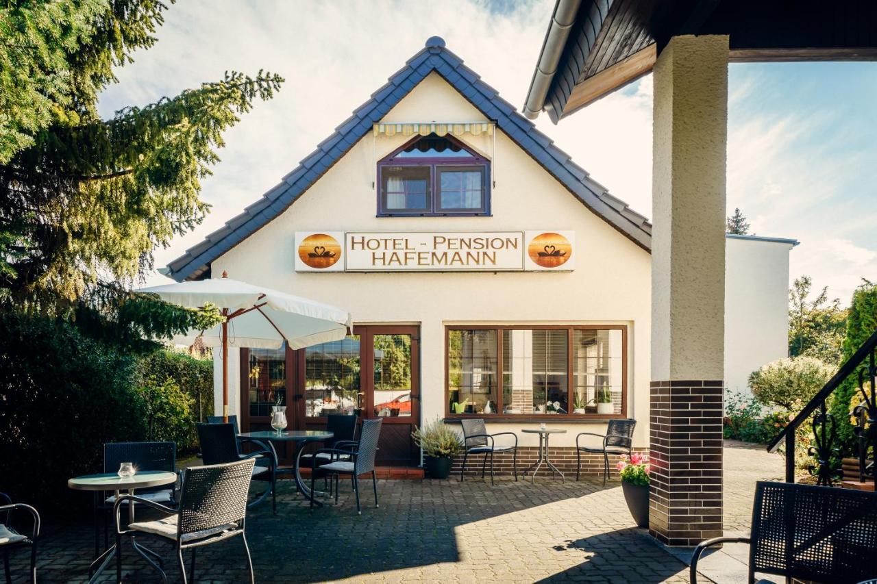 Hotel-Pension Hafemann Senftenberg Bagian luar foto