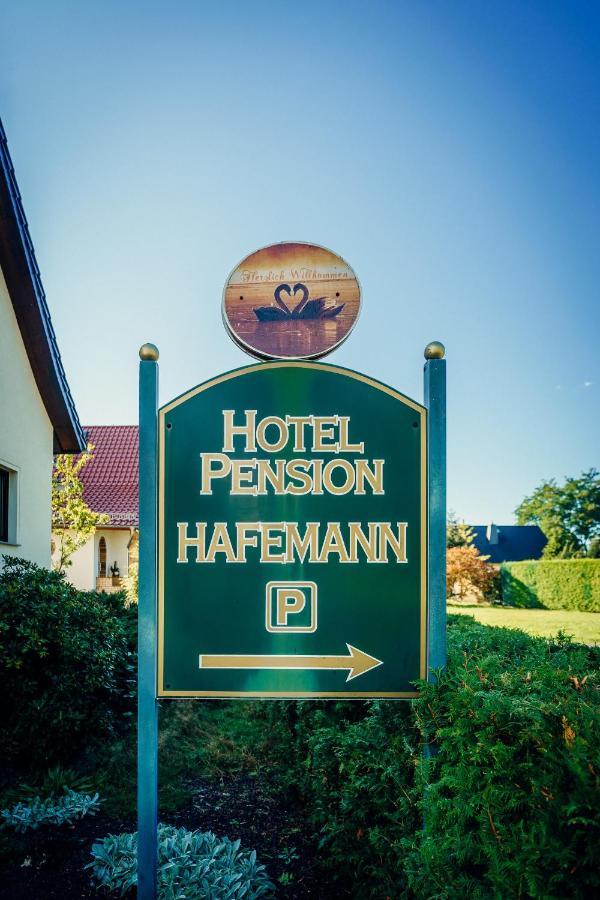 Hotel-Pension Hafemann Senftenberg Bagian luar foto